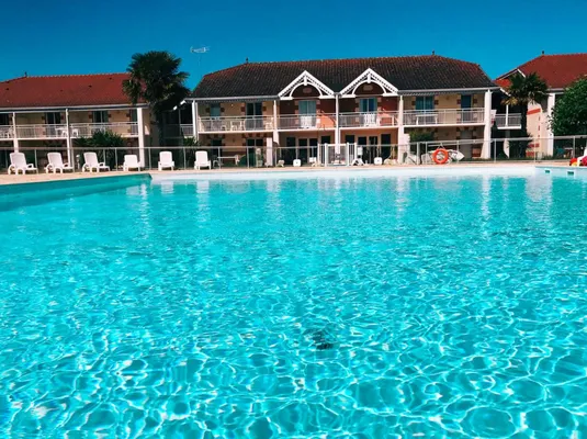 Appartement à 1 km de la plage pour 6 pers. avec piscine et balcon - Aquitaine - Le Verdon-sur-Mer - 681€/sem