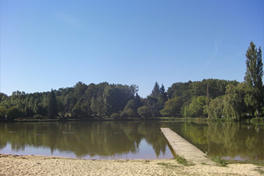 Vente privée Résidence Les hameaux de Pomette – Base de loisirs et lac de baignade