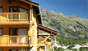 Vente privée : 3* au pied des montagnes en Savoie