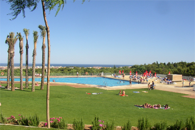 Vente privée Domaine Résidentiel de Plein Air &quot;Vilanova Park&quot; – Piscine extérieure de Vilanova Park