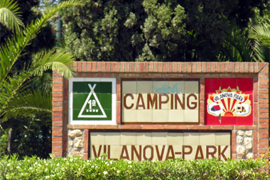 Vente privée Domaine Résidentiel de Plein Air &quot;Vilanova Park&quot; – Entrée du camping