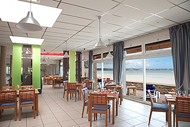 Vente privée Best Western Cap Coz *** – Restaurant avec vue mer