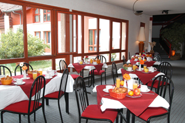 Vente privée Hôtel Le Clos Du Lac 2* – Salle de restaurant