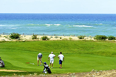 Vente privée Résidence Club Royal Océan La Prade 4* – Parcours de golf 18 trous face à l'Océan