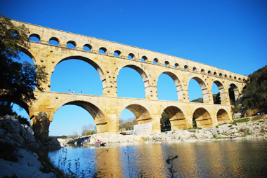 Vente privée Hôtel Roques 3* – Le pont du Gard - 20 km