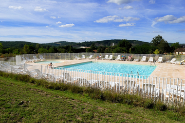 Vente privée Résidence Les Coteaux de la Dordogne 3* – Accès gratuit à la piscine extérieure (l'été)