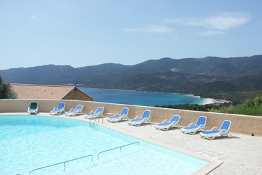 Vente privée Résidence Alba Rossa – Accès gratuit à la piscine extérieure (l'été)