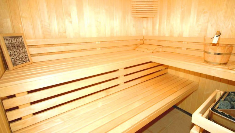 Vente privée Résidence 3* Les Demeures de la Massane – Espace de détente (en supplément) avec sauna et bain à remous