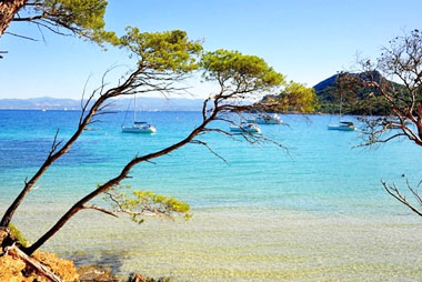 Vente privée Domaine résidentiel de plein-air Eurosurf – L'Île de Porquerolles - 35 min