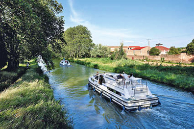 Vente privée Résidence Le Château de Jouarres – Balade fluviale sur le Canal du Midi à deux pas