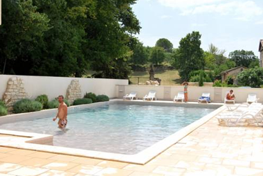 Vente privée Résidence La Closerie 3* – Accès gratuit à la piscine extérieure (juin-sept.)