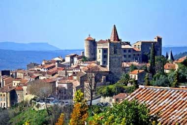 Vente privée Résidence Les Clos de Tourrettes – Tourrettes au coeur du Pays de Fayence