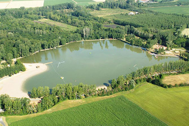 Vente privée Camping Moncontour Active Park  – La base de loisirs à deux pas du camping