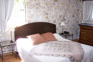 Vente privée Hôtel Le Château d'Arpaillargues – Chambre double &quot;Magnanerie&quot;