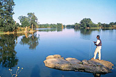 Vente privée Résidence Au Fil de l'Eau – Pêche sur le lac de Pescalis