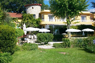 Vente privée Hôtel l'Auberge du Colombier 3* – L'Hôtel l'Auberge du Colombier 3*