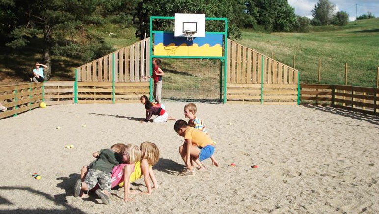 Vente privée Résidence 3* Les Hameaux des Lacs – L'espace de jeux pour les enfants