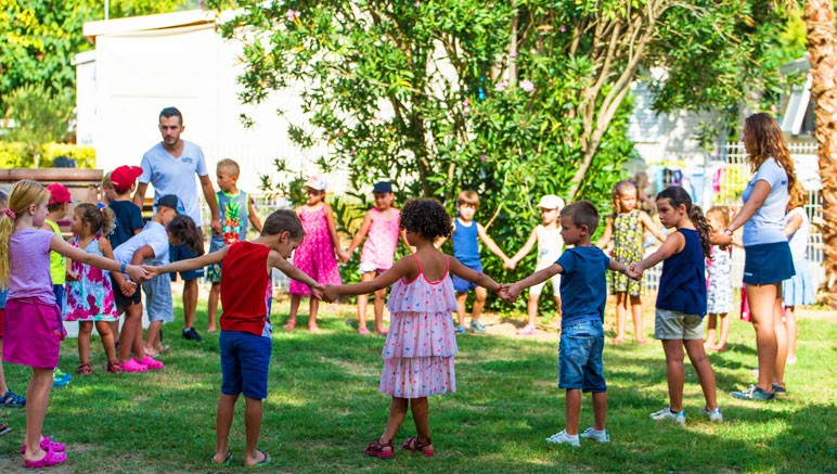 Vente privée Camping 5* Les Brunelles – Le club enfants inclus pendant les vacances scolaires