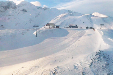 Vente privée Résidence Les Chalets du Village Bois – Domaine skiable - 100 km de pistes