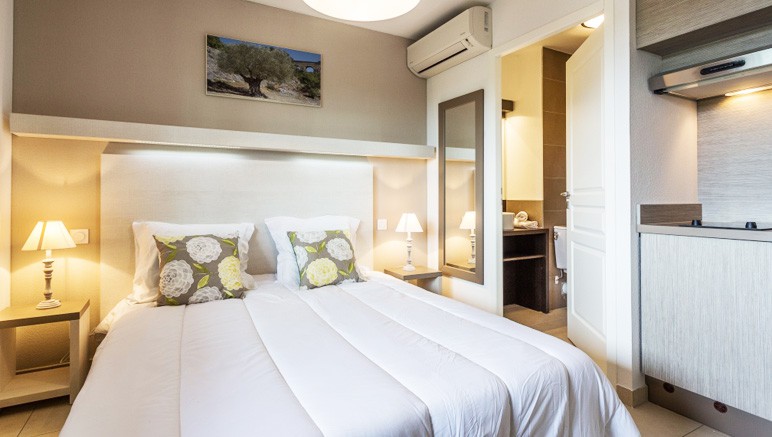 Vente privée Résidence 4* Club Le Pont du Gard – Chambre avec lit double