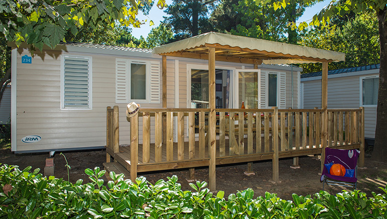Vente privée Camping Club 5* Le Littoral – Votre mobil-home climatisé avec terrasse