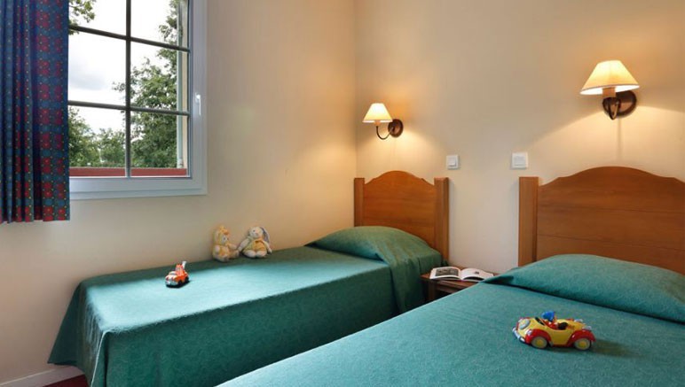 Vente privée Résidence Lac Mondésir – Chambre avec deux lits simples (photo variant selon le logement)