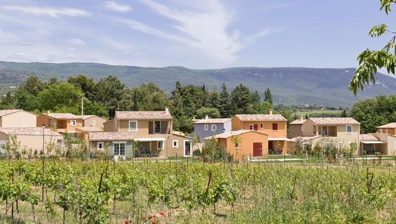 Vente privée Résidence 4* Le Clos Savornin – Villas provençales, environnement verdoyant et domaine à l'esprit village authentique