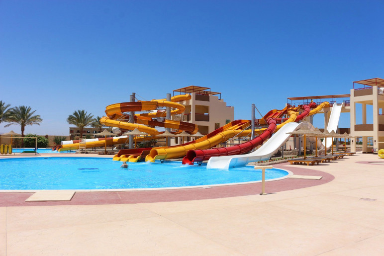 Vente privée Nubia Aqua Beach Resort 4* – .