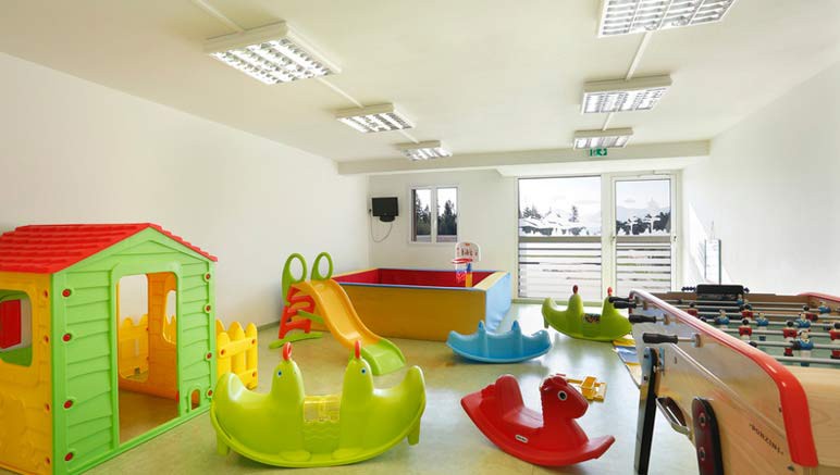 Vente privée Appart Vacances Pyrénées 2000 – Salle de jeux gratuite pour les enfants
