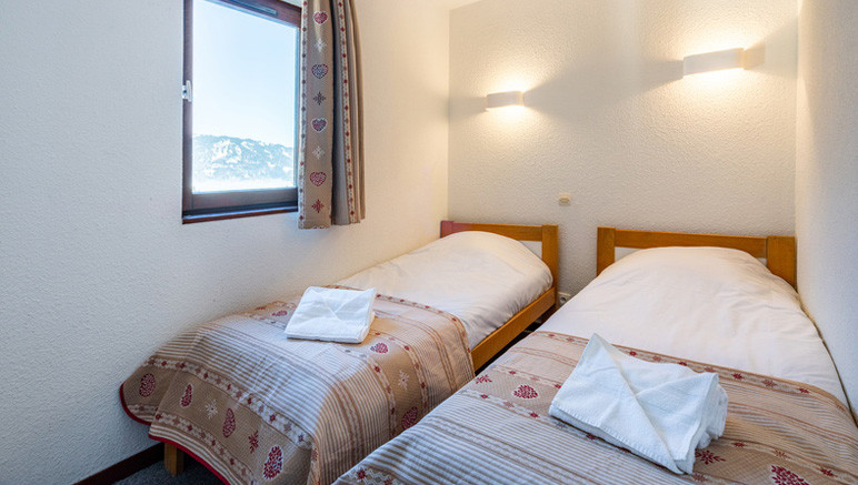 Vente privée Résidence Grand Morillon – Chambre avec deux lits simples