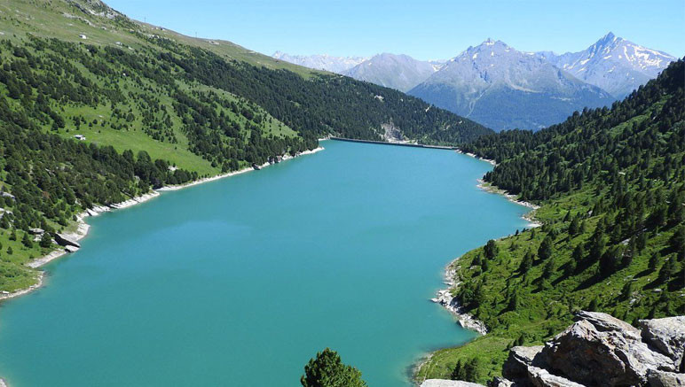 Vente privée Résidence La Turra 3* – Partez à la découverte du superbe lac de Norma