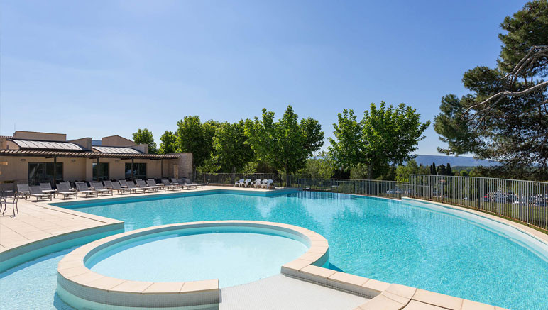 Vente privée Résidence 4* Provence Country Club – Bienvenue dans votre Résidence 4* Provence Country Club, avec vue sur le Golf