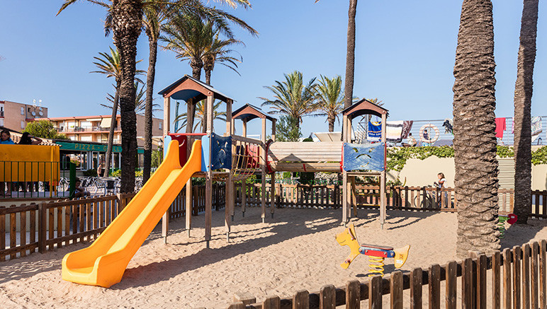 Vente privée Camping Castell Mar – L'aire de jeux pour enfants