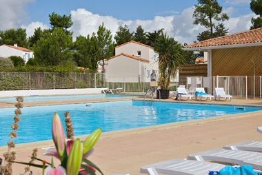 Vente privée Résidence La Cascade – Accès gratuit à la piscine (ouverture à Pâques)