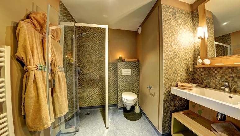 Vente privée B'O Resort & Spa 4* – Salle de bain avec douche à l'italienne