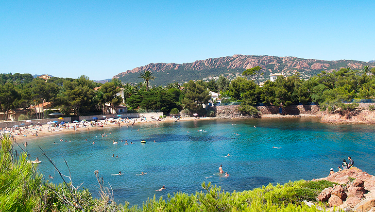 Vente privée Camping 5* Les Cigales – Les charmantes plages de la Côte d'Azur pour vous ressourcer