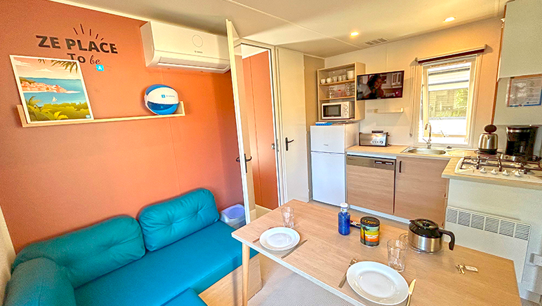 Vente privée Camping 4* Le Bosc – Un charmant mobil-home tout confort et équipé