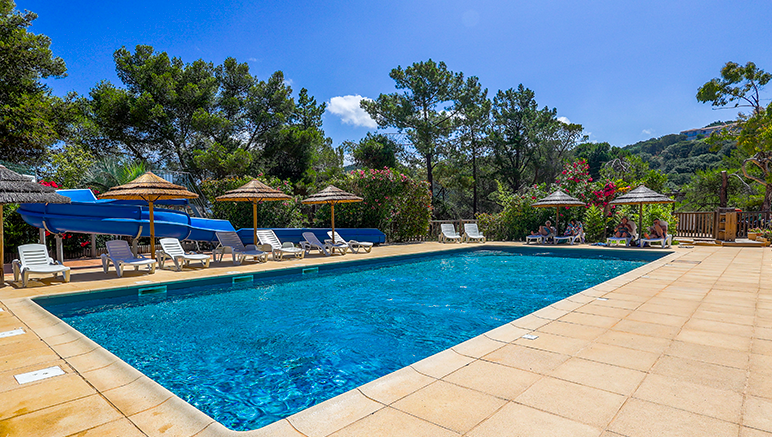 Vente privée Camping 3* Torraccia – Une piscine extérieure ouverte toute la saison