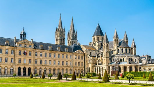 Vente privée : Résidence moderne à Caen