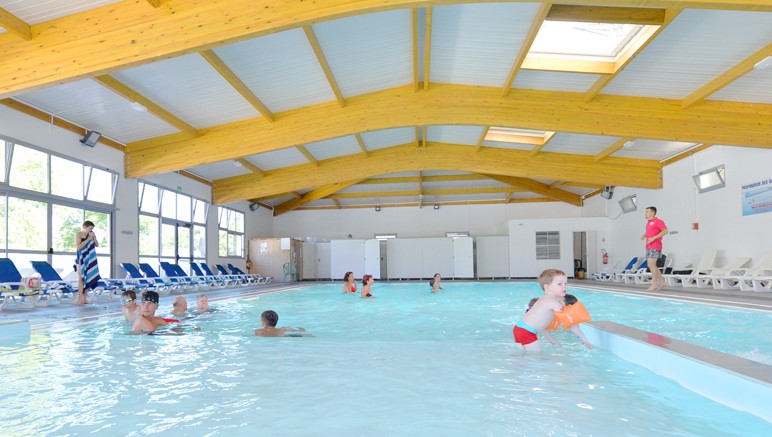 Vente privée Camping 4* L'Anse des Pins - Plage – Accès à la piscine couverte chauffée