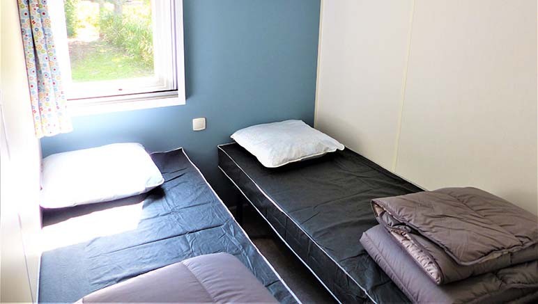 Vente privée Camping 4* Les Salisses – Chambre avec lits simples