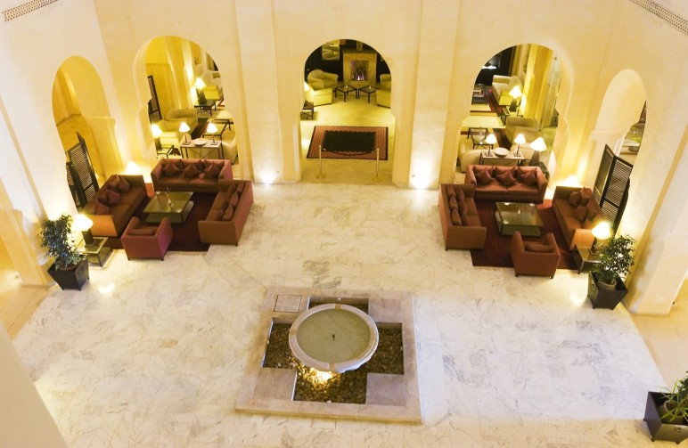 Vente privée Hôtel Alhambra Thalasso 5* – .