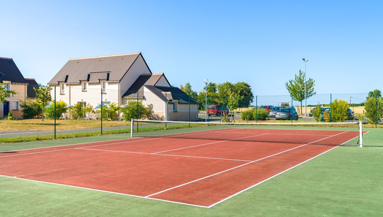 Vente privée Résidence 4* Les Jardins Renaissance – Accès au court de tennis