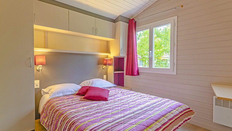 Vente privée Résidence Port Lalande – Chambre avec lit double