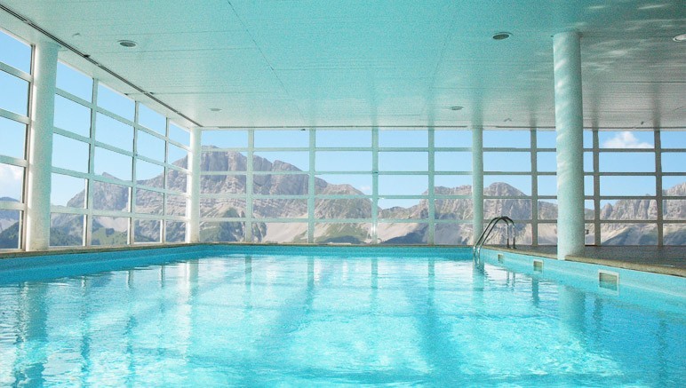 Vente privée Résidence 3* Les Adrets de Peyragudes – Profitez de l'accès libre à la piscine couverte chauffée