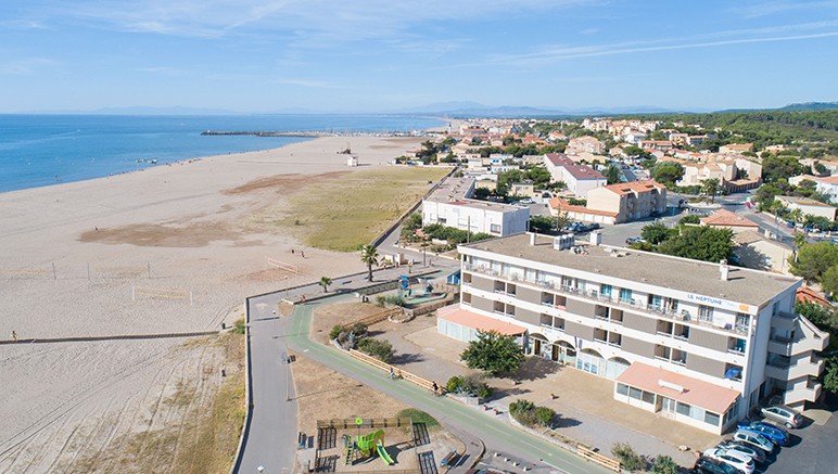 Vente privée Résidence 3* Saint Pierre la Mer – La plage est à seulement quelques pas