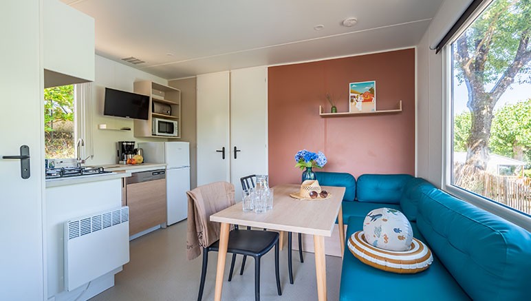 Vente privée Camping 4* Suhiberry – Votre mobil-home moderne flambant neuf avec cuisine équipé