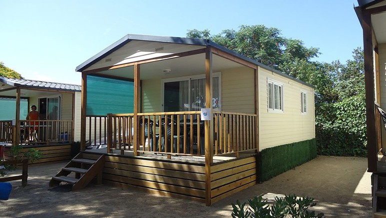 Vente privée Camping Relax Sol – Les mobil-homes du camping avec terrasse (photo non contractuelle)