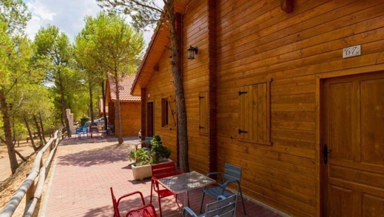 Vente privée Camping Lago Resort – Avec terrasse équipée