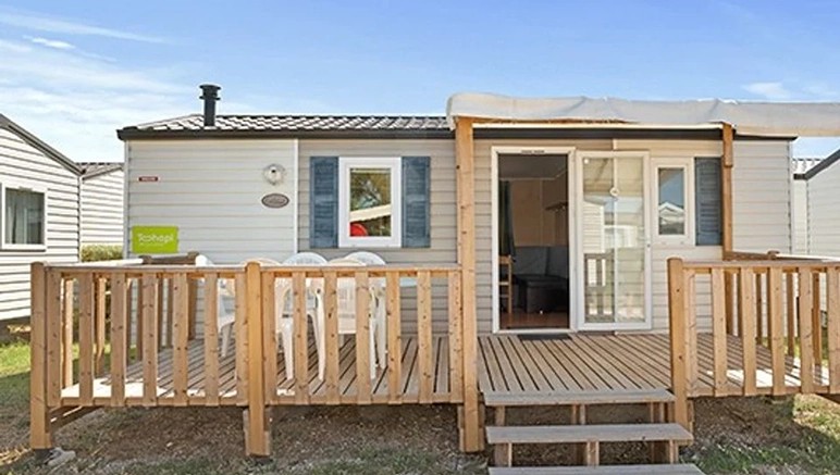 Vente privée Camping 3* Platja Cambrils – Vous séjournerez dans un mobil-home tout confort avec terrasse (photo non contractuelle)